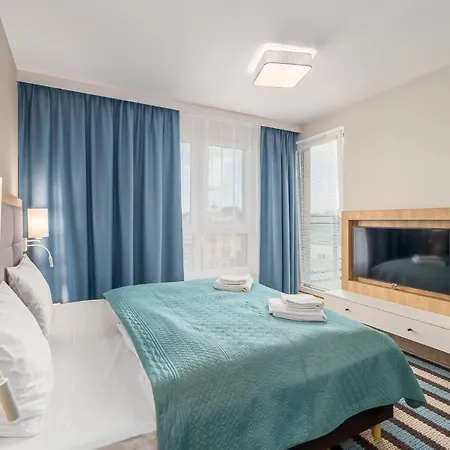 Rent Like Bel Mare 409